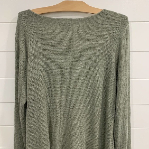 Ten-Oh-8 | Green Layered Long Sleeve Sweater- XL - Picture 6 of 8